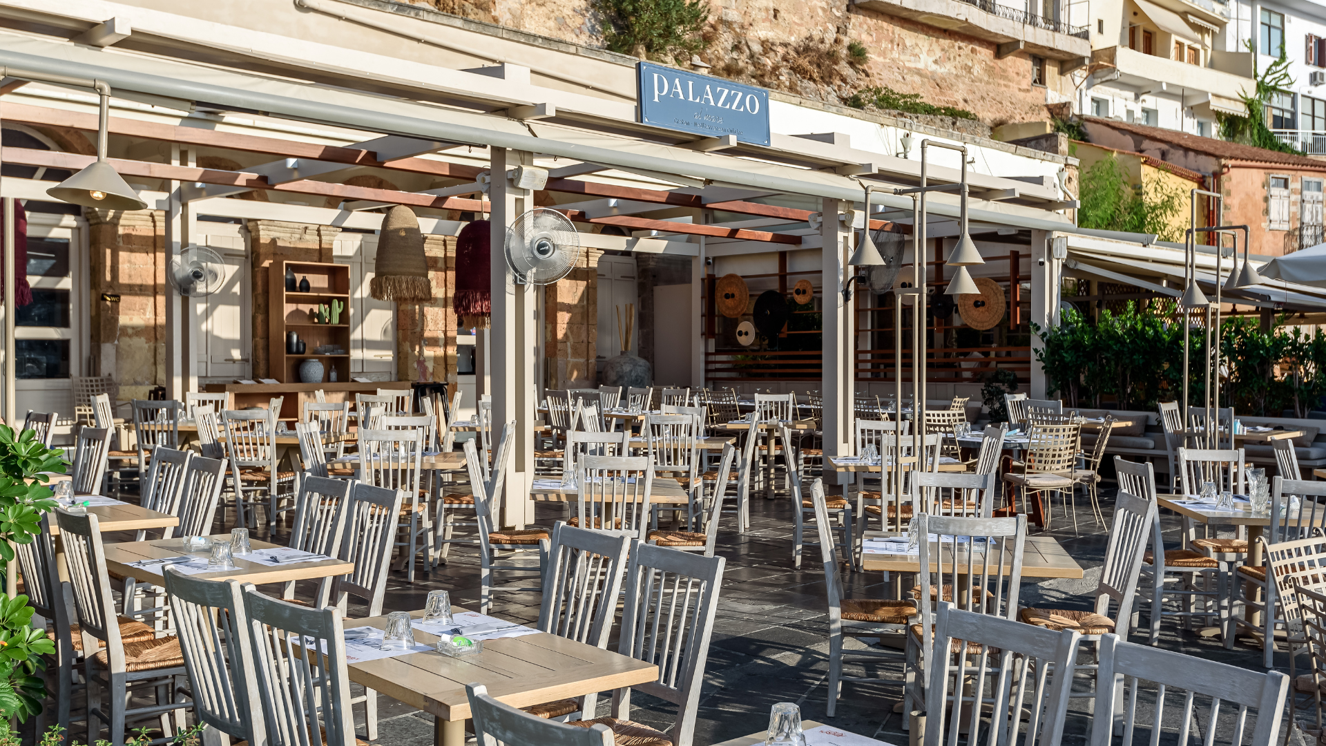 palazzo al mare location